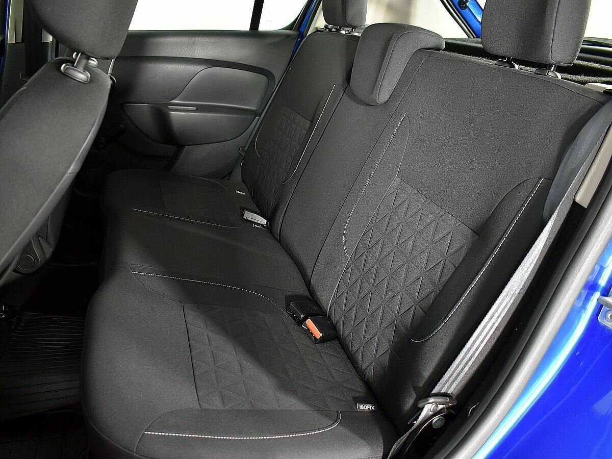 Renault Sandero с пробегом — 2016 год. Фото: #8