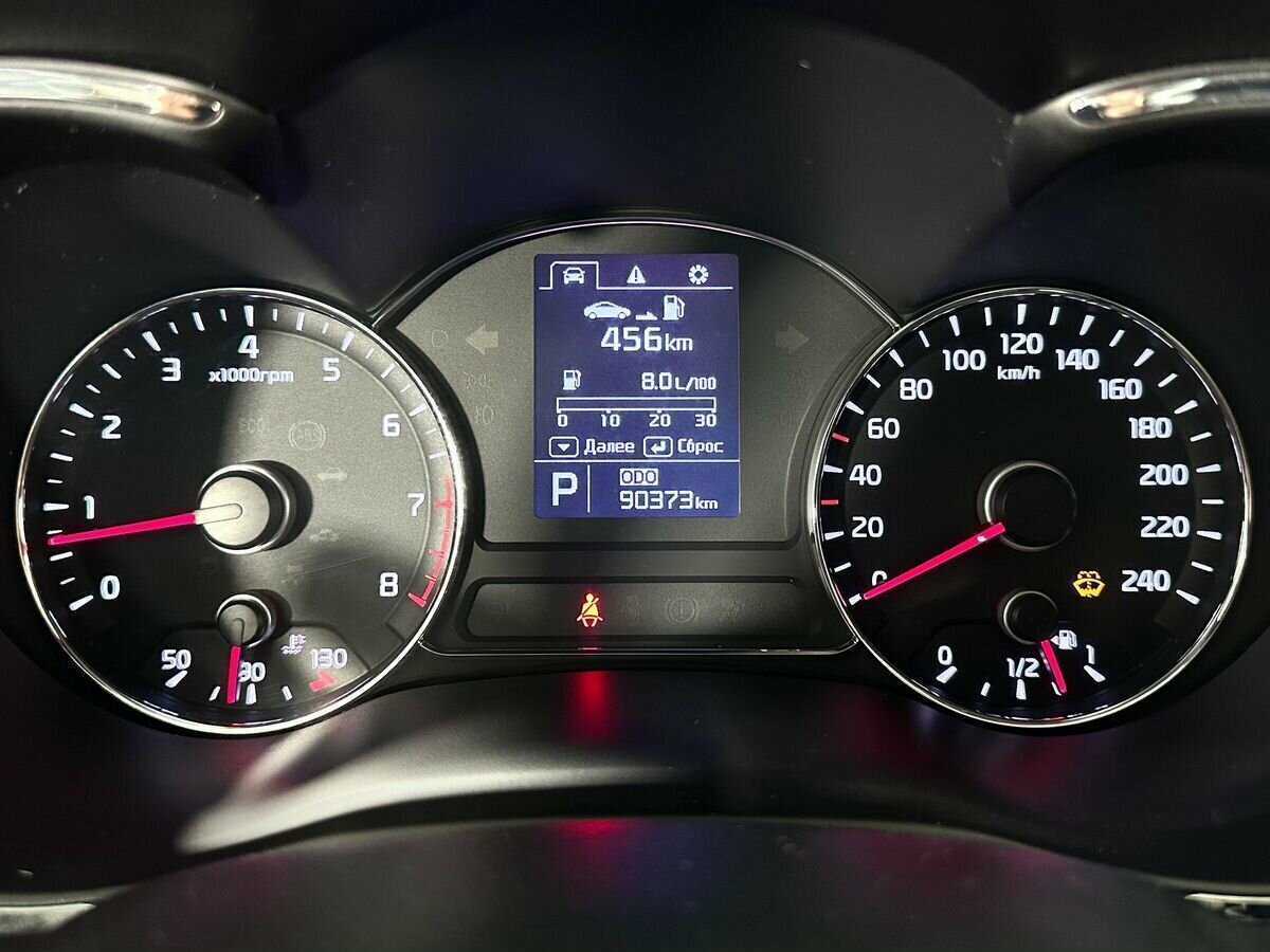 Kia Cerato с пробегом — 2014 год. Фото: #7