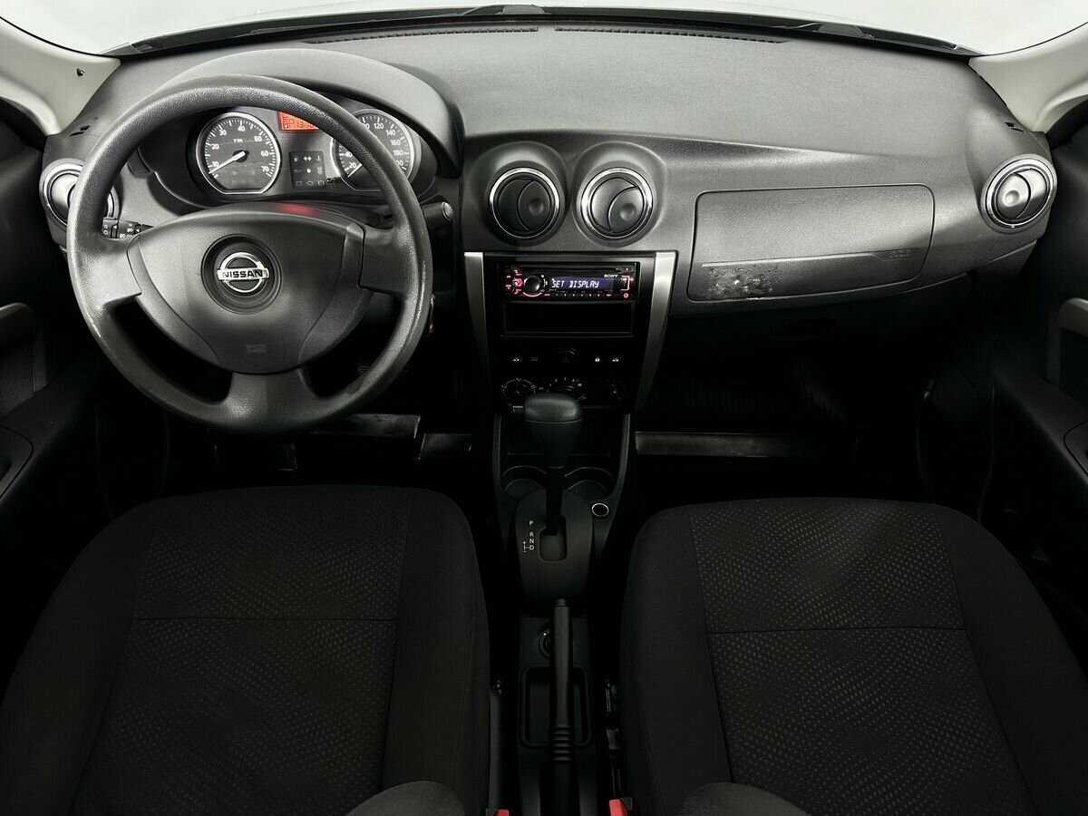 Nissan Almera с пробегом — 2014 год. Фото: #8