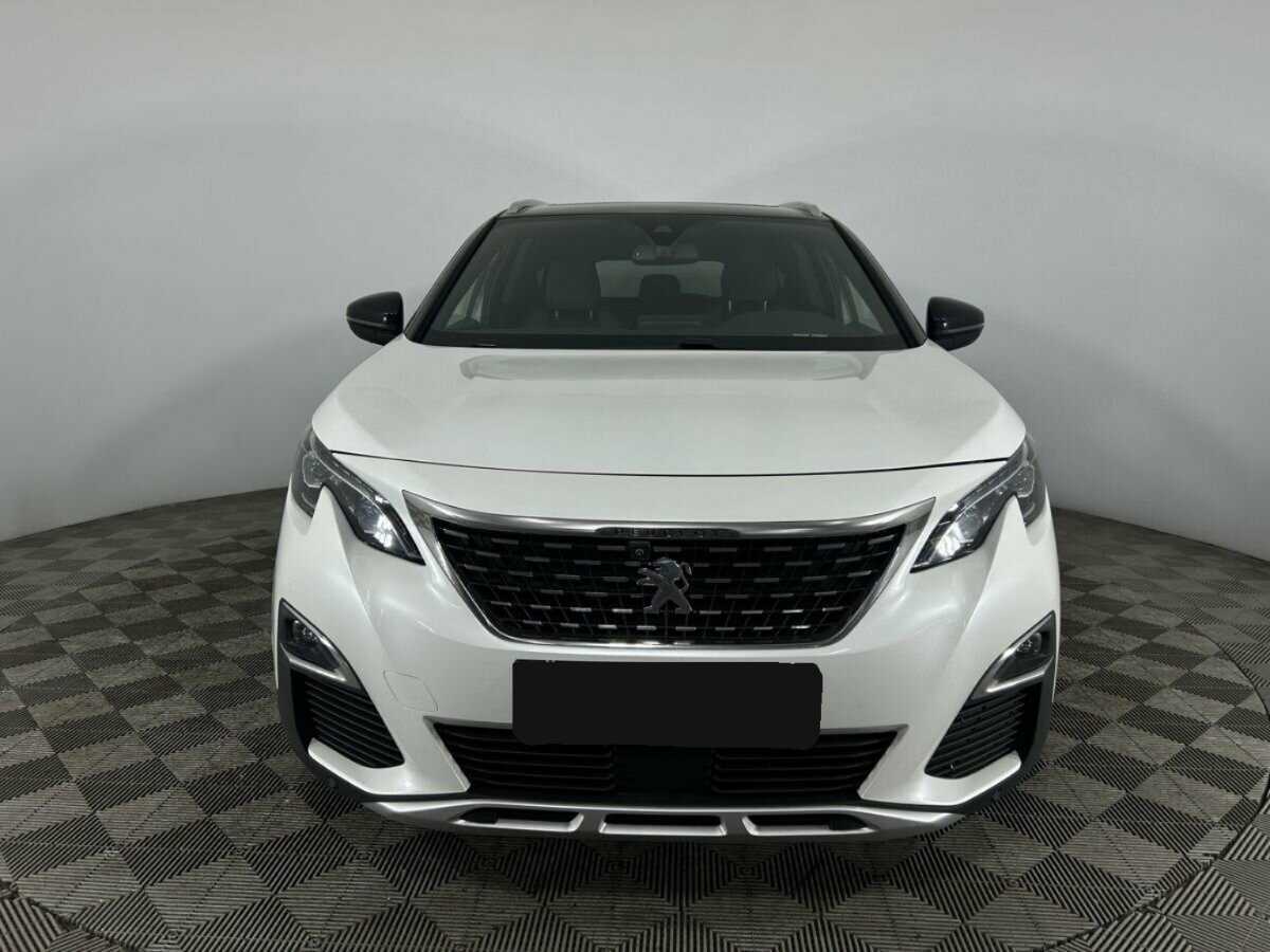 Peugeot 5008 с пробегом — 2020 год. Фото: #1