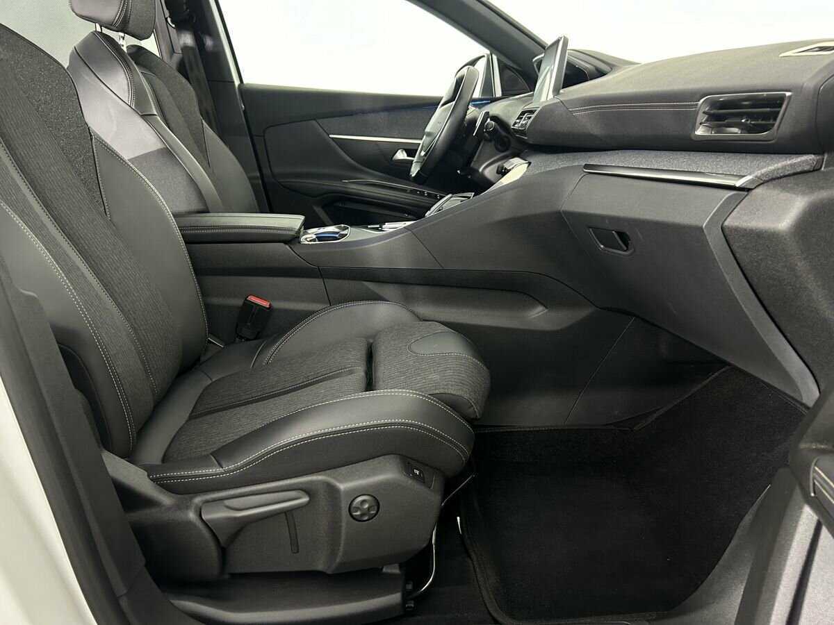 Peugeot 5008 с пробегом — 2020 год. Фото: #11