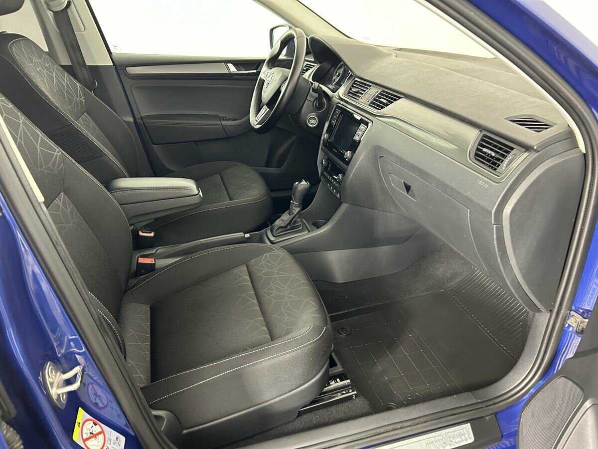 Skoda Rapid с пробегом — 2019 год. Фото: #13