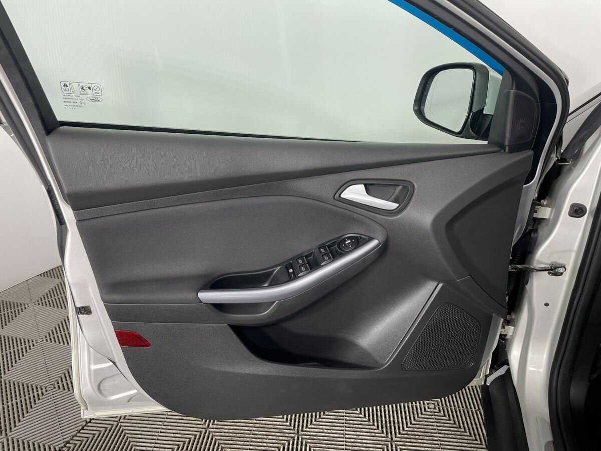 Ford Focus с пробегом — 2013 год. Фото: #7