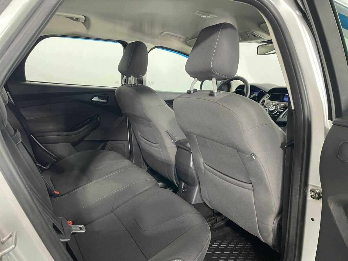 Ford Focus с пробегом — 2013 год. Фото: #15