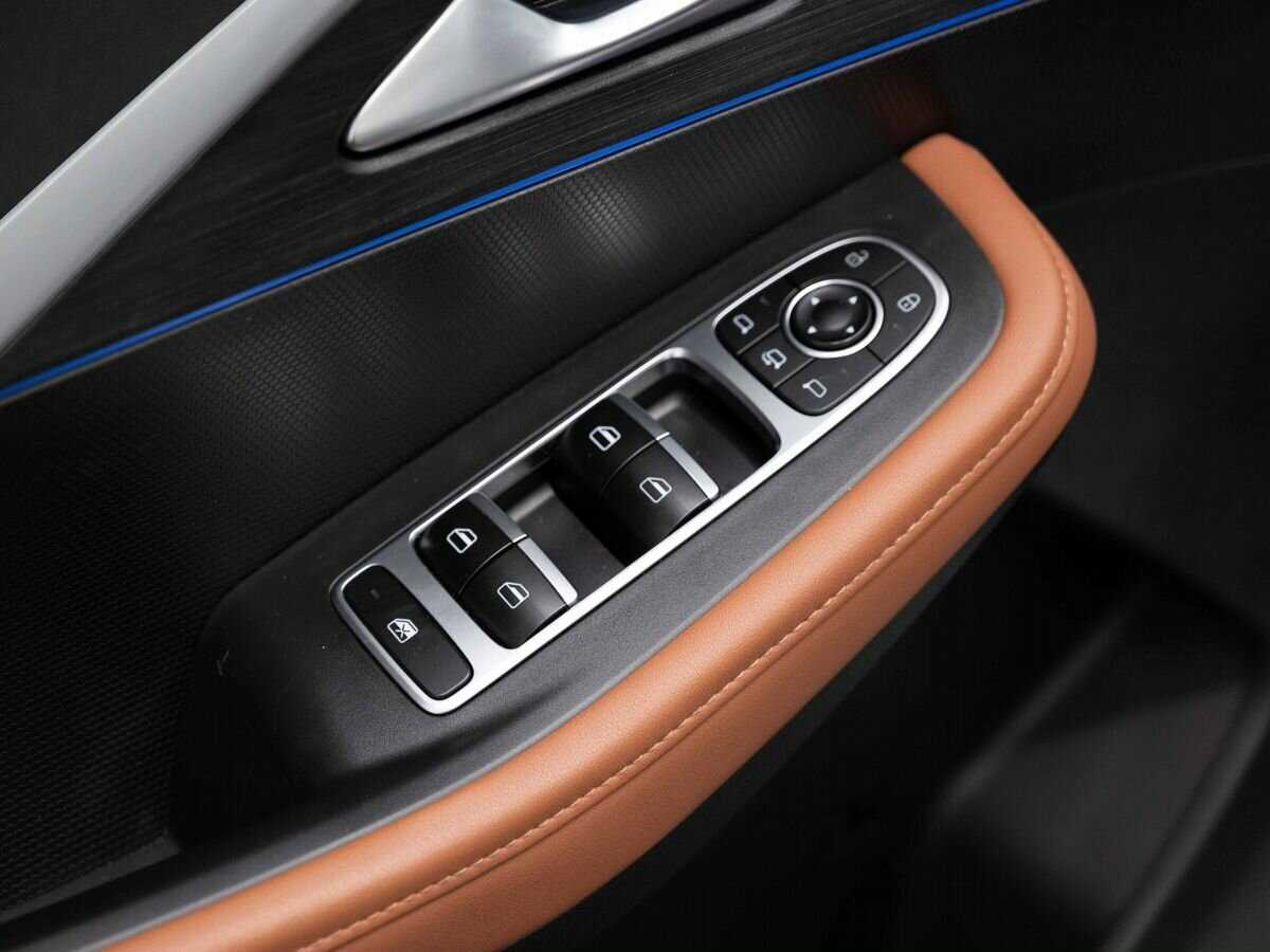 OMODA C5 с пробегом — 2023 год. Фото: #22