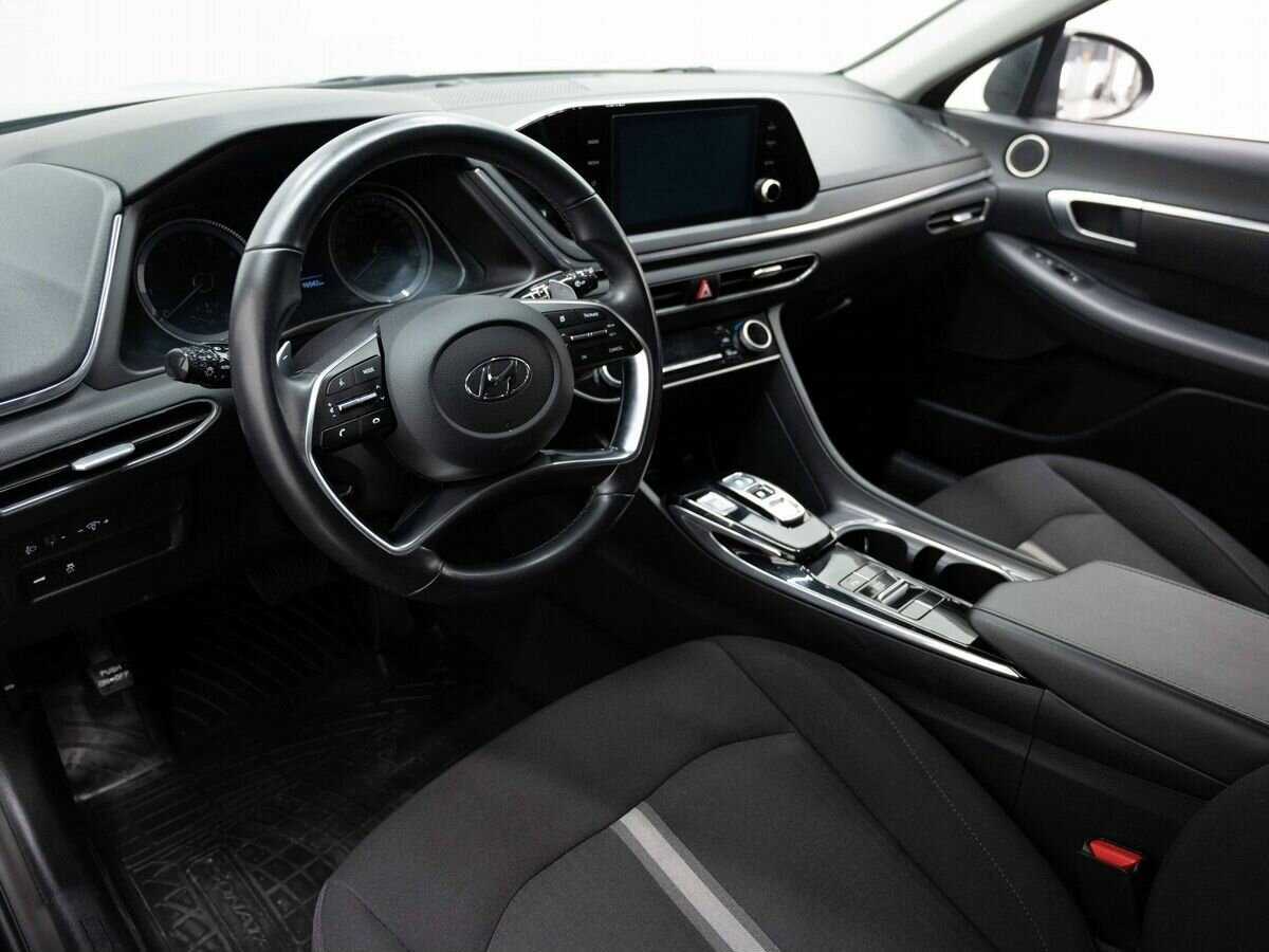 Hyundai Sonata с пробегом — 2019 год. Фото: #6