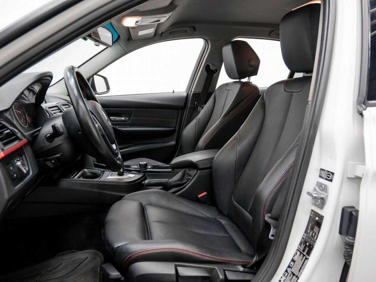 BMW 3 серии с пробегом — 2013 год. Фото: #13