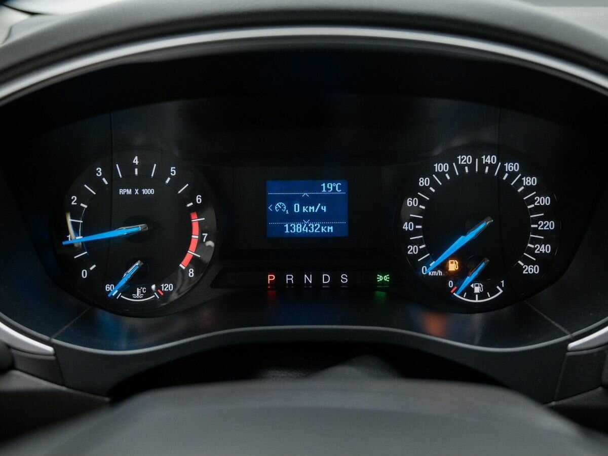 Ford Mondeo с пробегом — 2017 год. Фото: #17