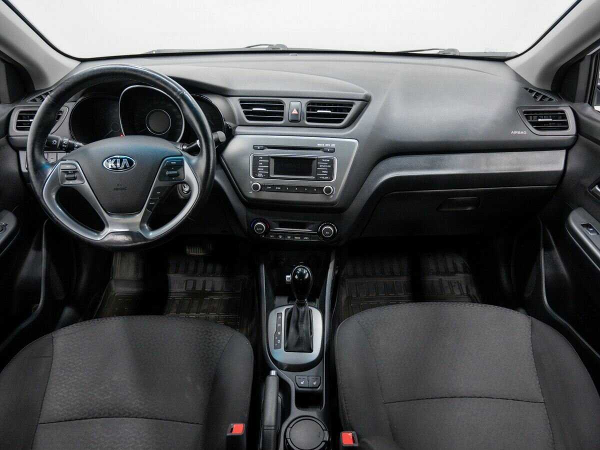 Kia Rio с пробегом — 2016 год. Фото: #9