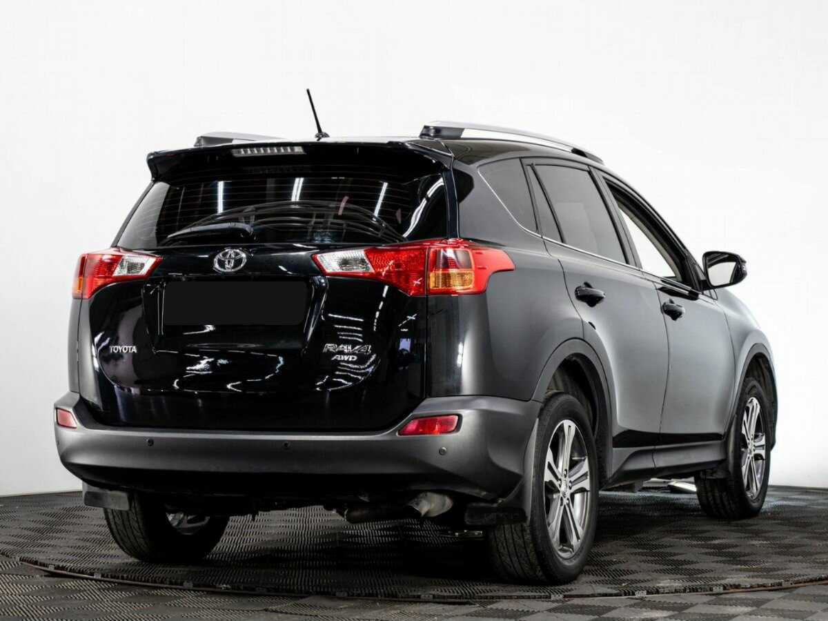Toyota RAV4 с пробегом — 2014 год. Фото: #3