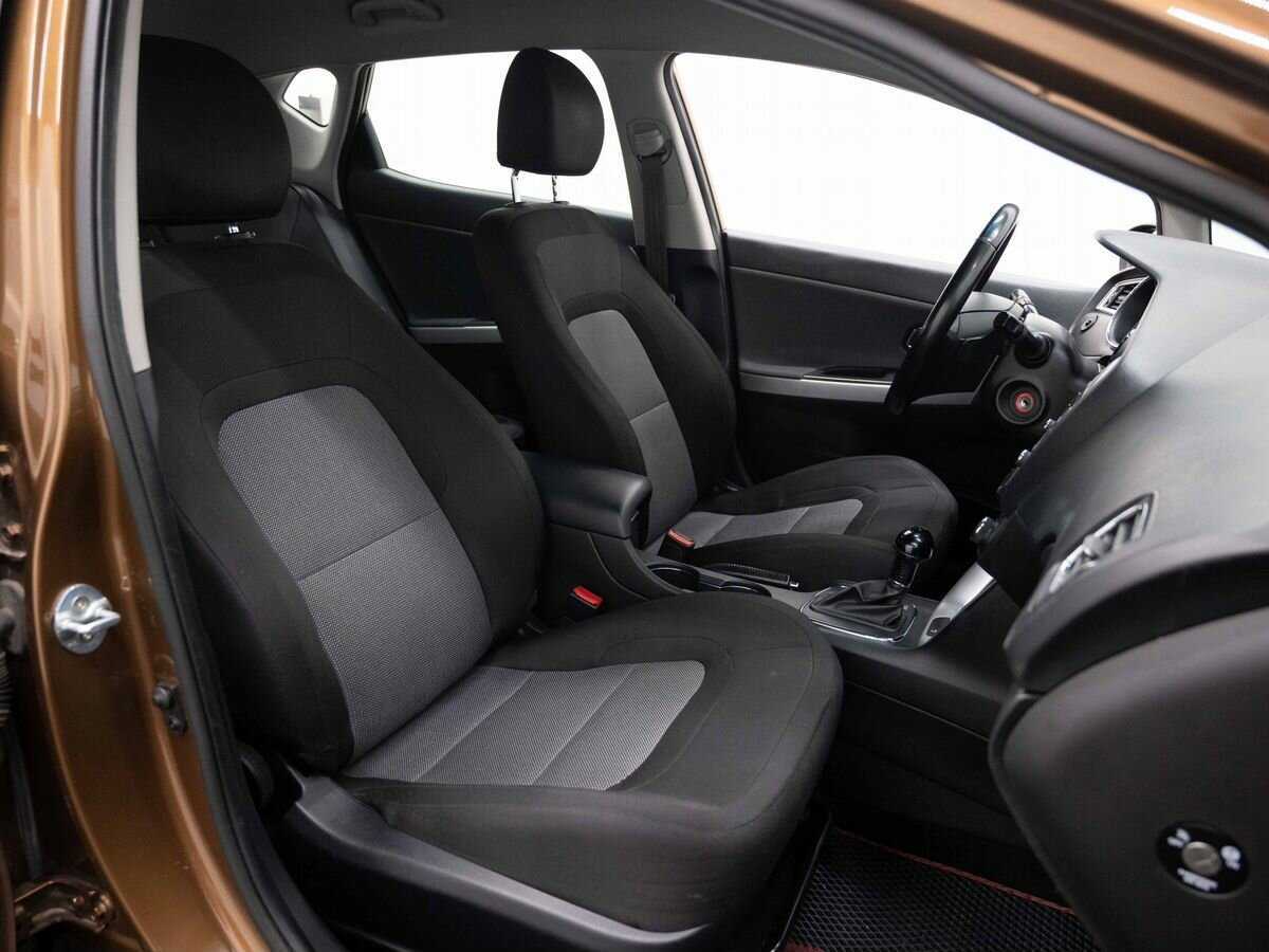 Kia Ceed с пробегом — 2017 год. Фото: #11