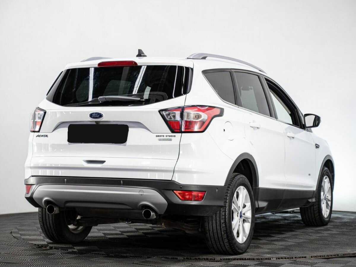 Ford Kuga с пробегом — 2016 год. Фото: #3