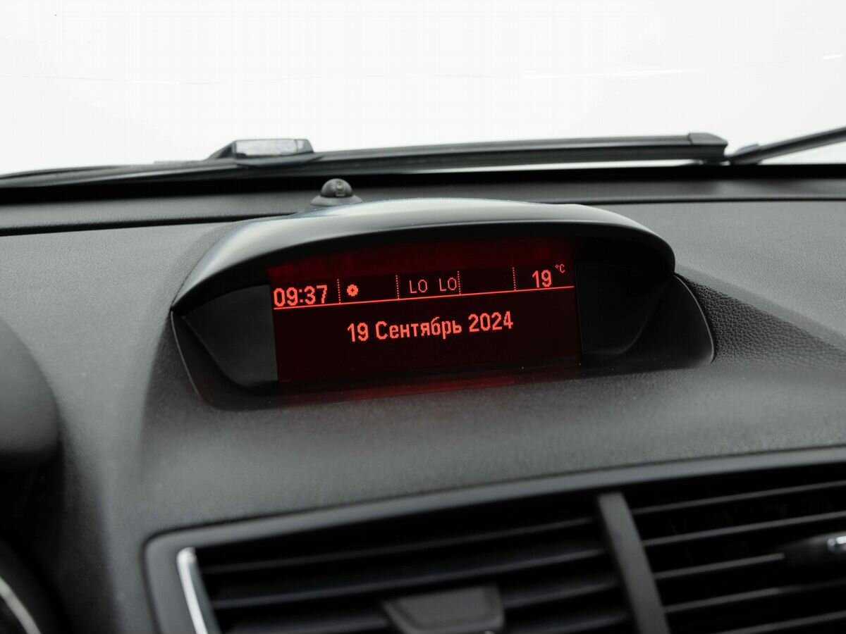 Opel Mokka с пробегом — 2013 год. Фото: #19