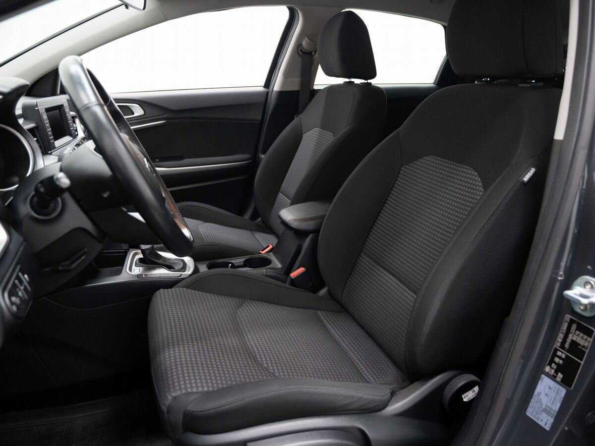 Kia Ceed с пробегом — 2018 год. Фото: #7