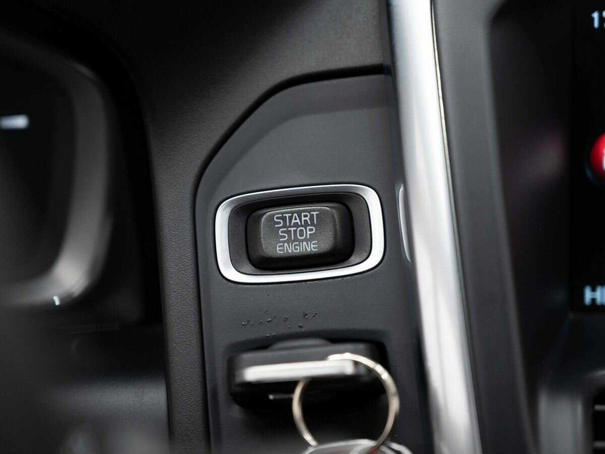 Volvo XC60 с пробегом — 2014 год. Фото: #21