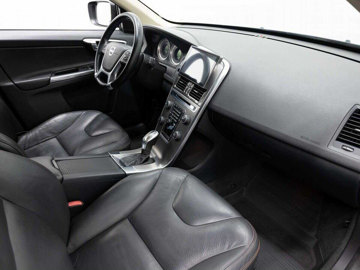 Volvo XC60 с пробегом — 2013 год. Фото: #10