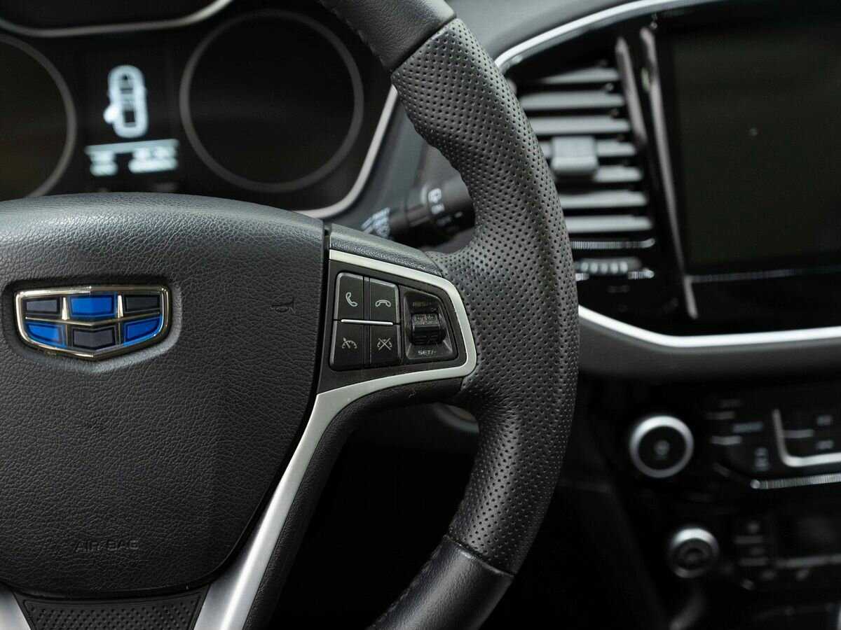 Geely Emgrand X7 с пробегом — 2019 год. Фото: #16