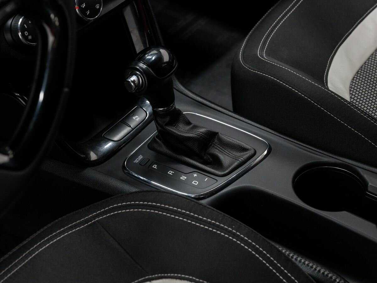 Kia Ceed с пробегом — 2014 год. Фото: #17