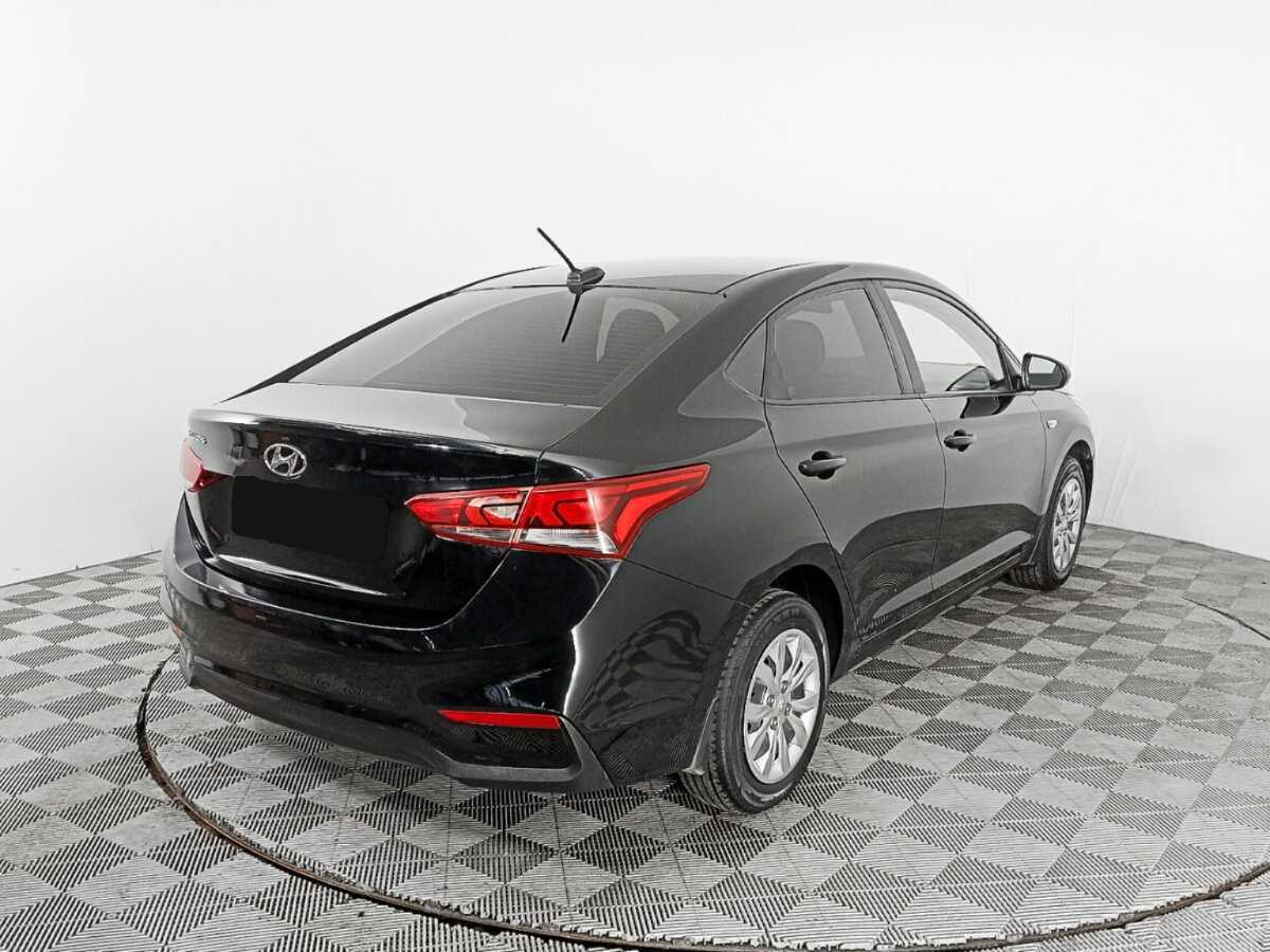 Hyundai Solaris с пробегом — 2017 год. Фото: #4