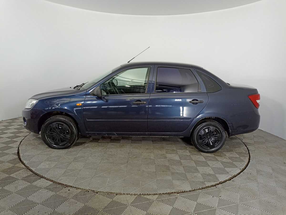 Lada (ВАЗ) Granta с пробегом — 2013 год. Фото: #7