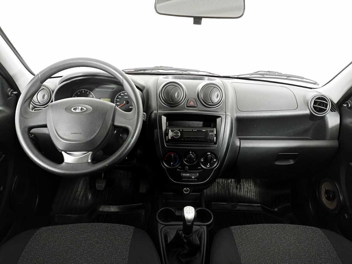 Lada (ВАЗ) Granta с пробегом — 2018 год. Фото: #11