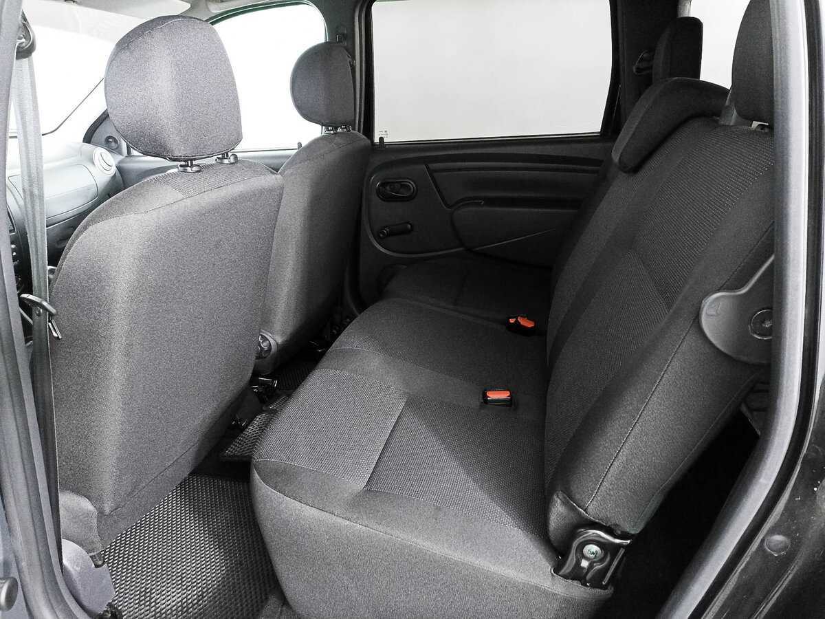 Lada (ВАЗ) Largus с пробегом — 2019 год. Фото: #6