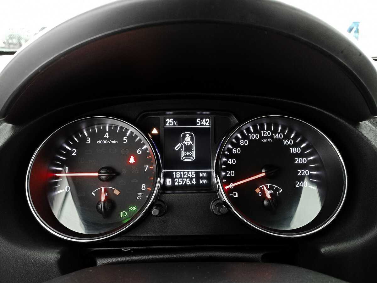 Nissan Qashqai с пробегом — 2013 год. Фото: #10