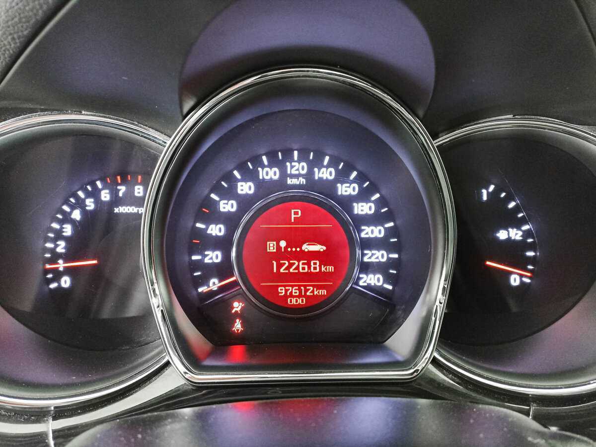 Kia Ceed с пробегом — 2014 год. Фото: #10