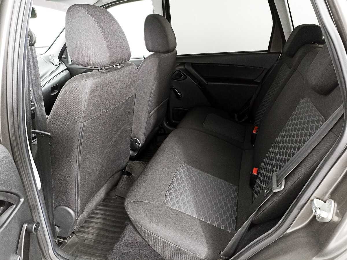 Lada (ВАЗ) Granta с пробегом — 2019 год. Фото: #9