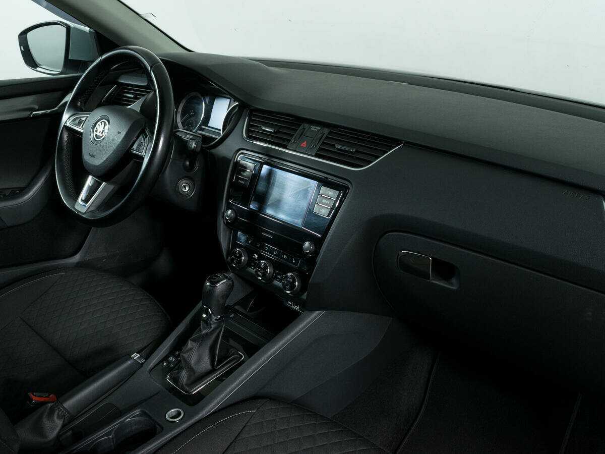 Skoda Octavia с пробегом — 2017 год. Фото: #5