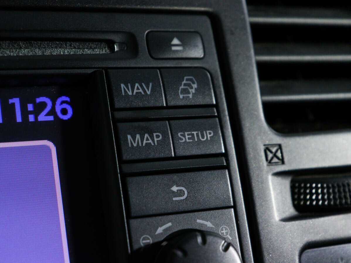 Nissan Tiida с пробегом — 2013 год. Фото: #15