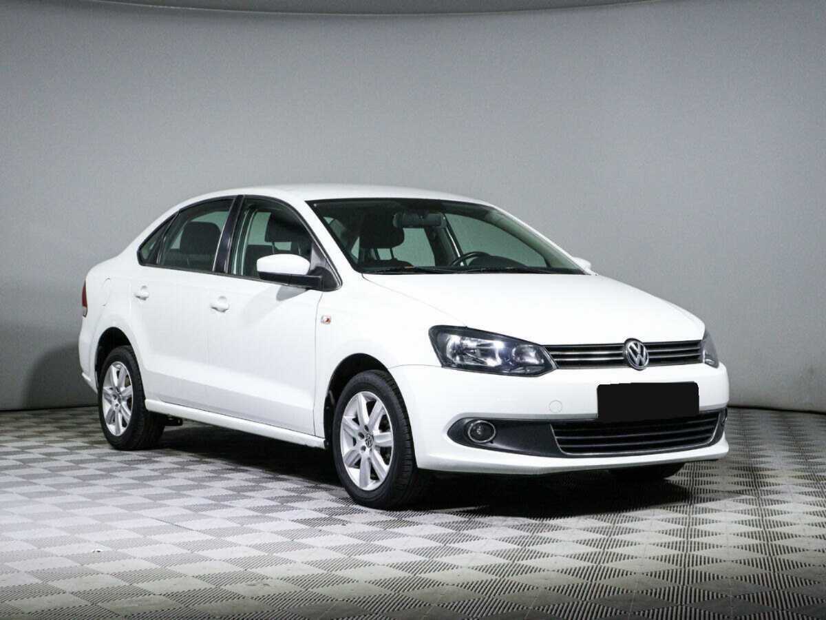 Volkswagen Polo с пробегом — 2014 год. Фото: #2