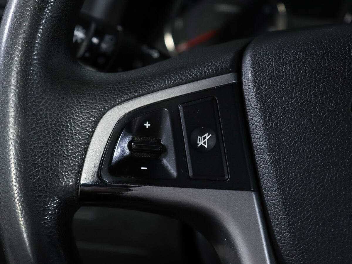 Hyundai Solaris с пробегом — 2016 год. Фото: #14