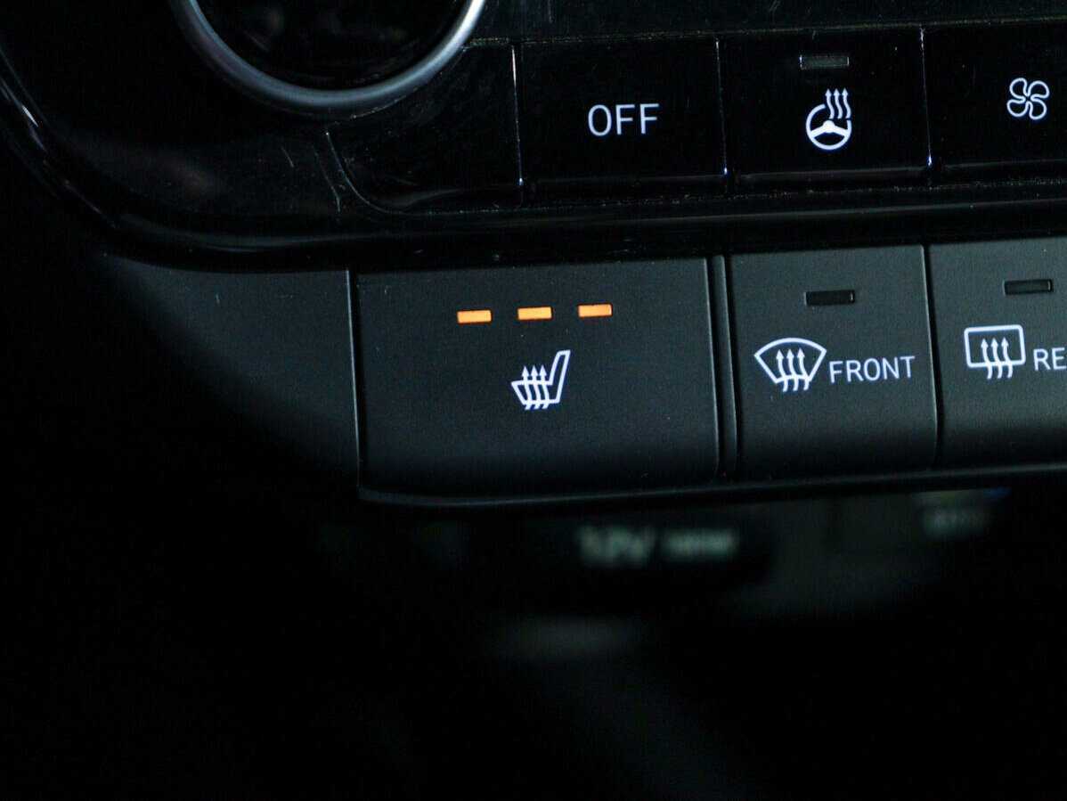 Hyundai Elantra с пробегом — 2021 год. Фото: #18