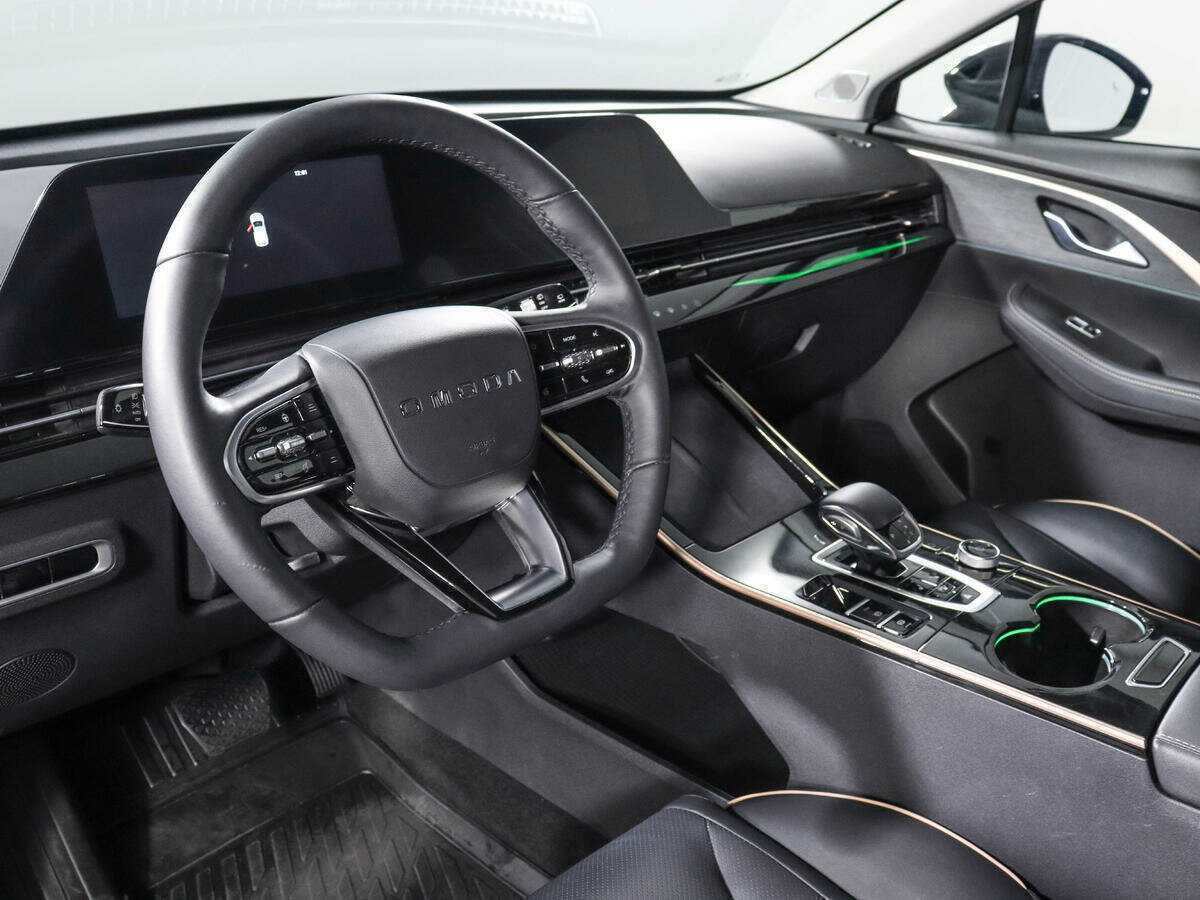 OMODA C5 с пробегом — 2023 год. Фото: #11