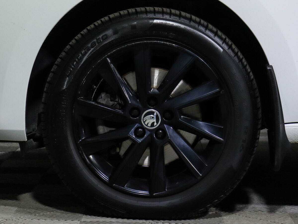 Skoda Rapid с пробегом — 2022 год. Фото: #14