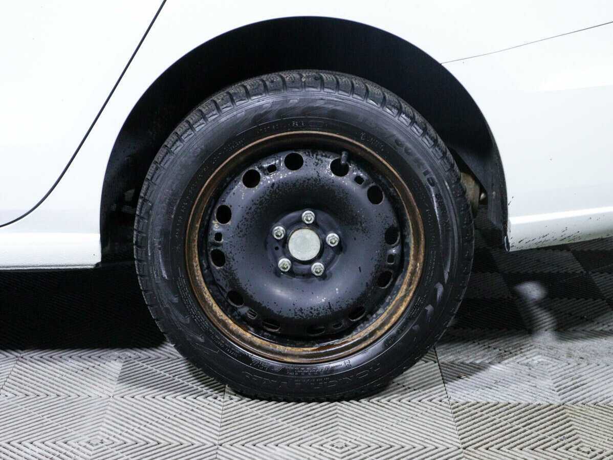 Volkswagen Polo с пробегом — 2019 год. Фото: #12