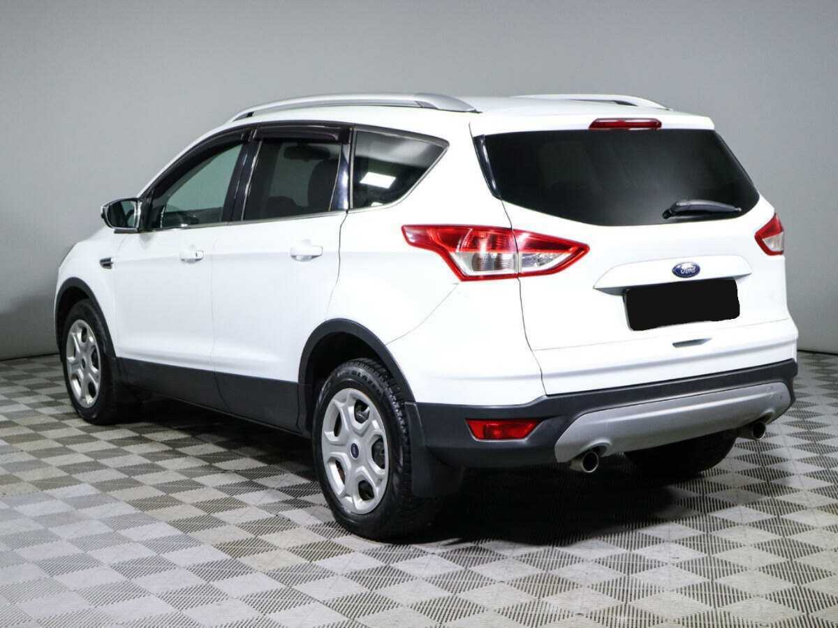 Ford Kuga с пробегом — 2014 год. Фото: #6