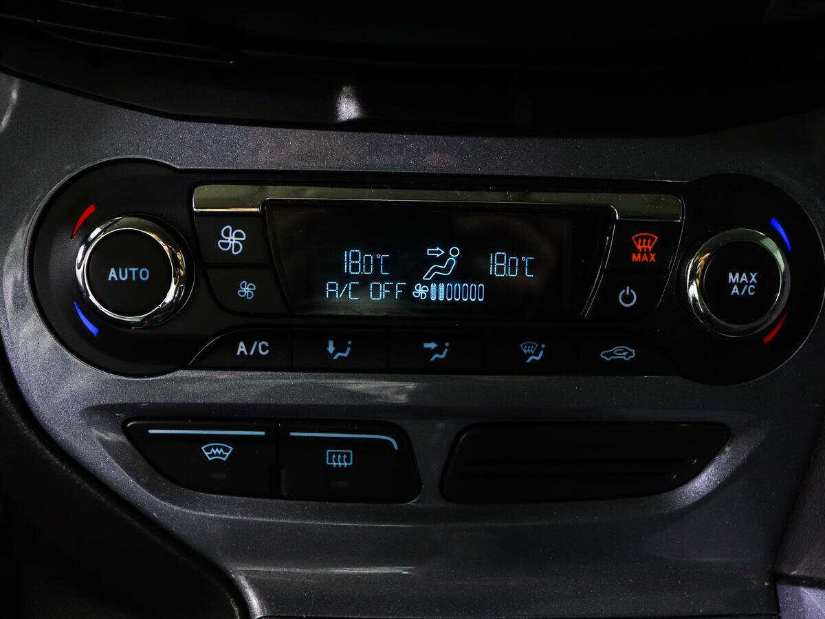 Ford Focus с пробегом — 2012 год. Фото: #10