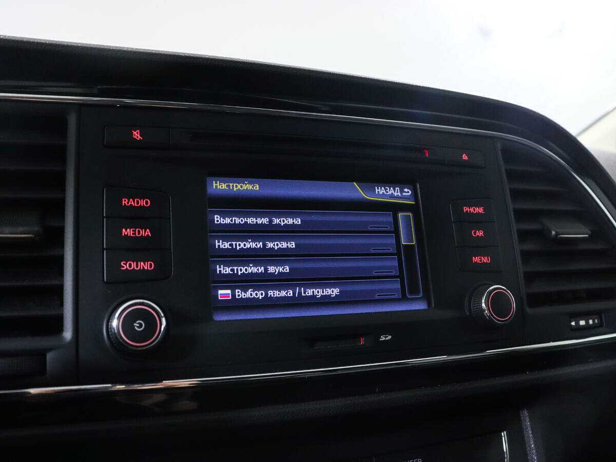 SEAT Leon с пробегом — 2013 год. Фото: #16