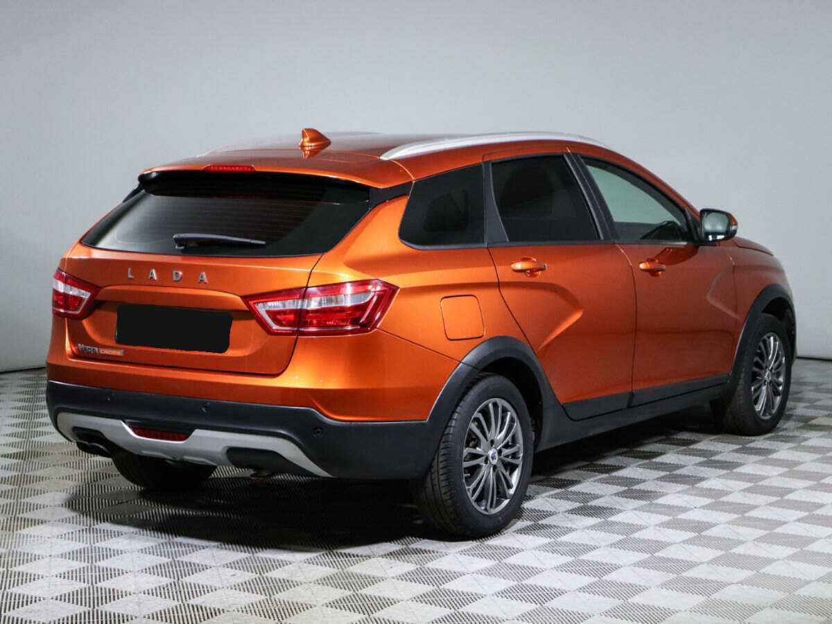 Lada (ВАЗ) Vesta с пробегом — 2018 год. Фото: #2