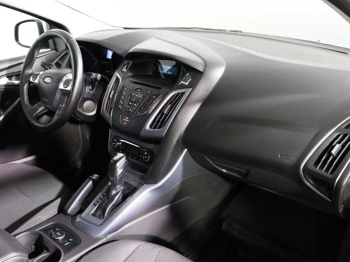 Ford Focus с пробегом — 2013 год. Фото: #6