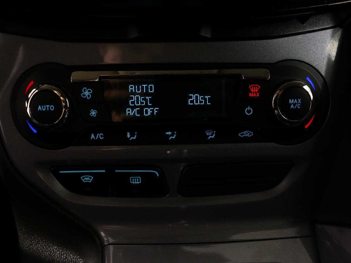 Ford Focus с пробегом — 2013 год. Фото: #17