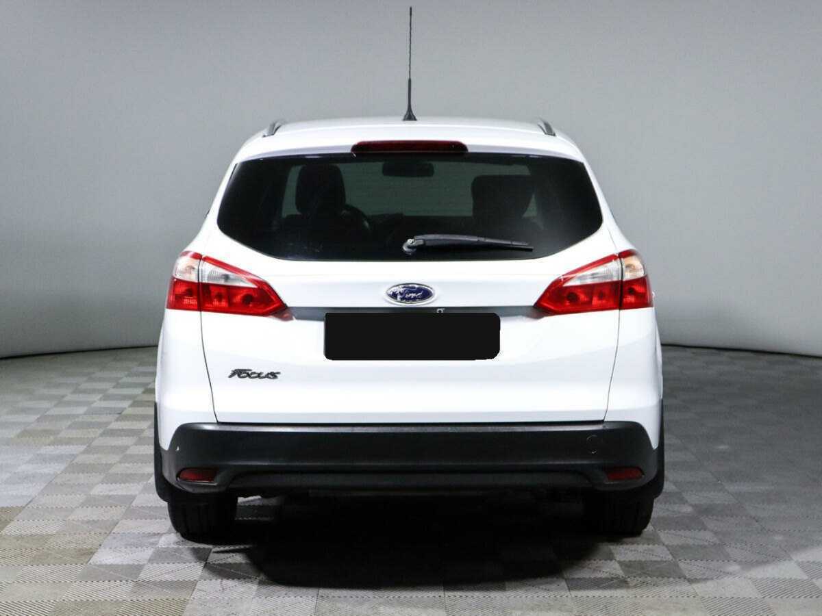 Ford Focus с пробегом — 2013 год. Фото: #5