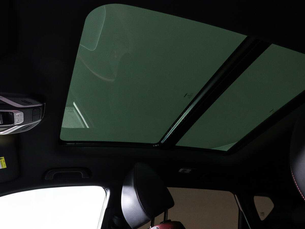 Geely Coolray с пробегом — 2021 год. Фото: #16