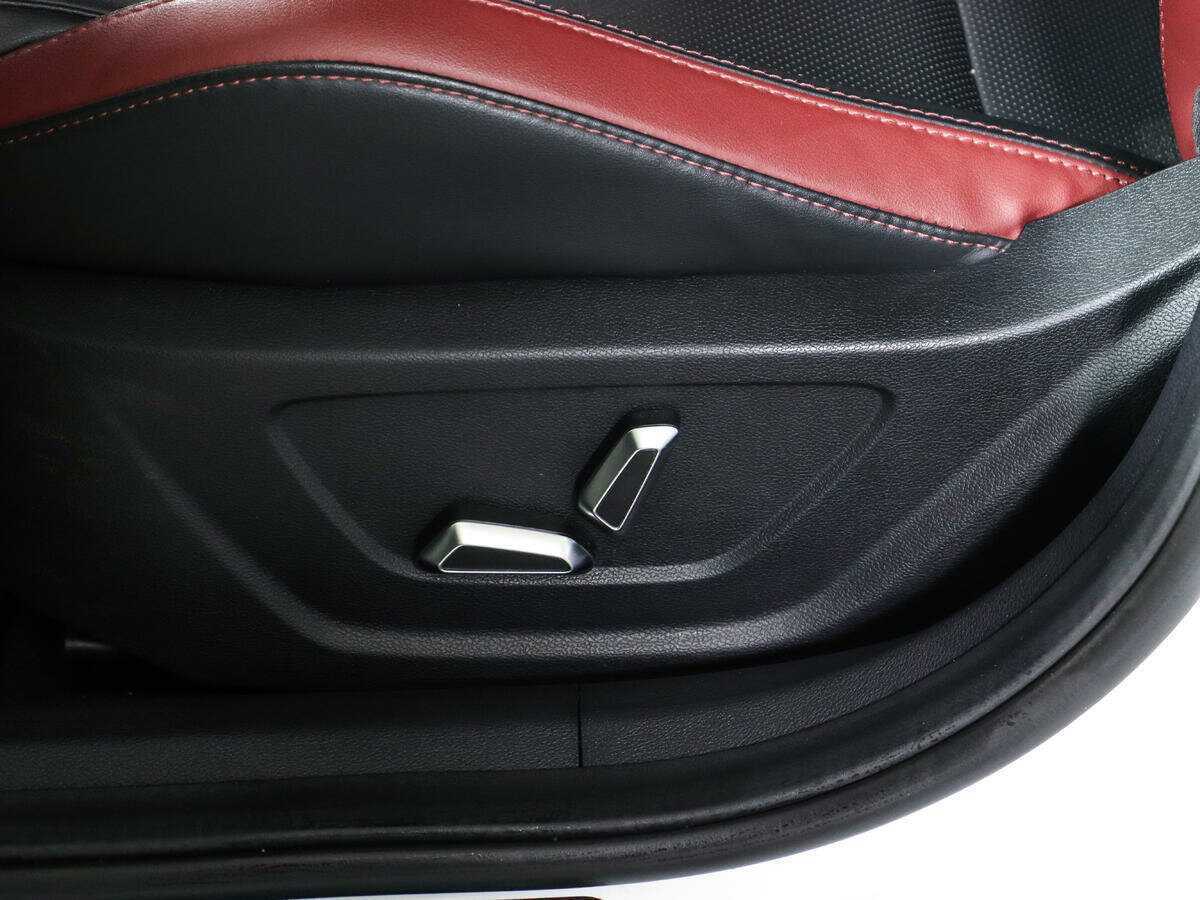 Geely Coolray с пробегом — 2021 год. Фото: #17