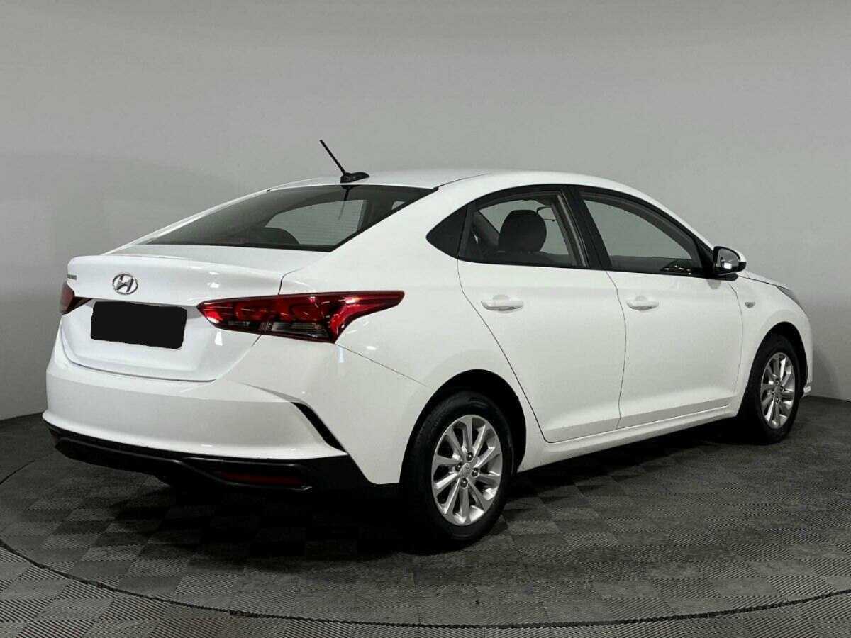 Hyundai Solaris с пробегом — 2020 год. Фото: #3