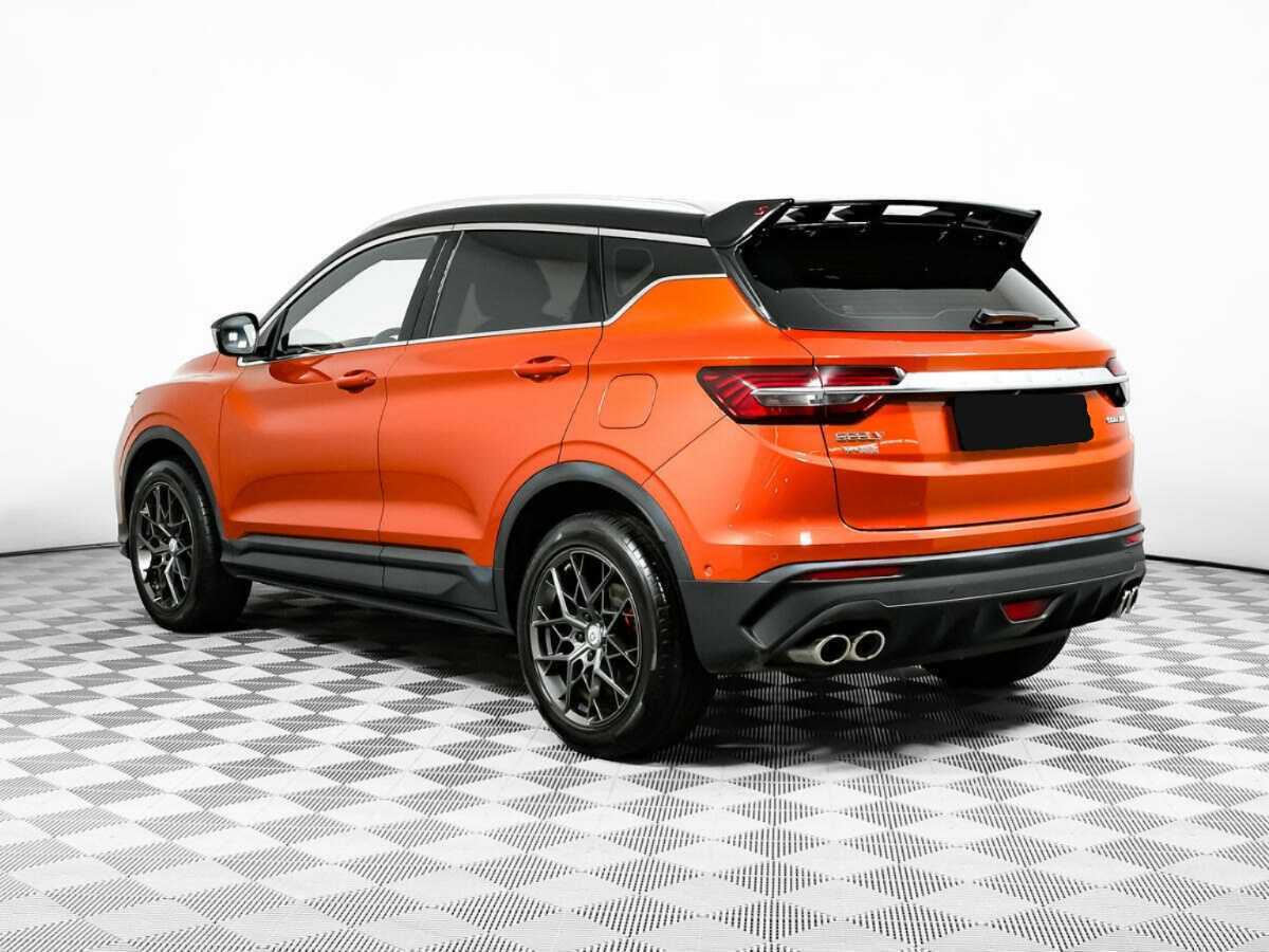 Geely Coolray с пробегом — 2022 год. Фото: #6