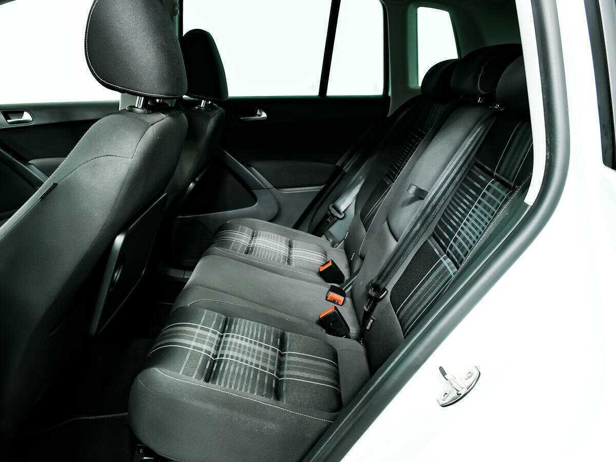 Volkswagen Tiguan с пробегом — 2016 год. Фото: #11