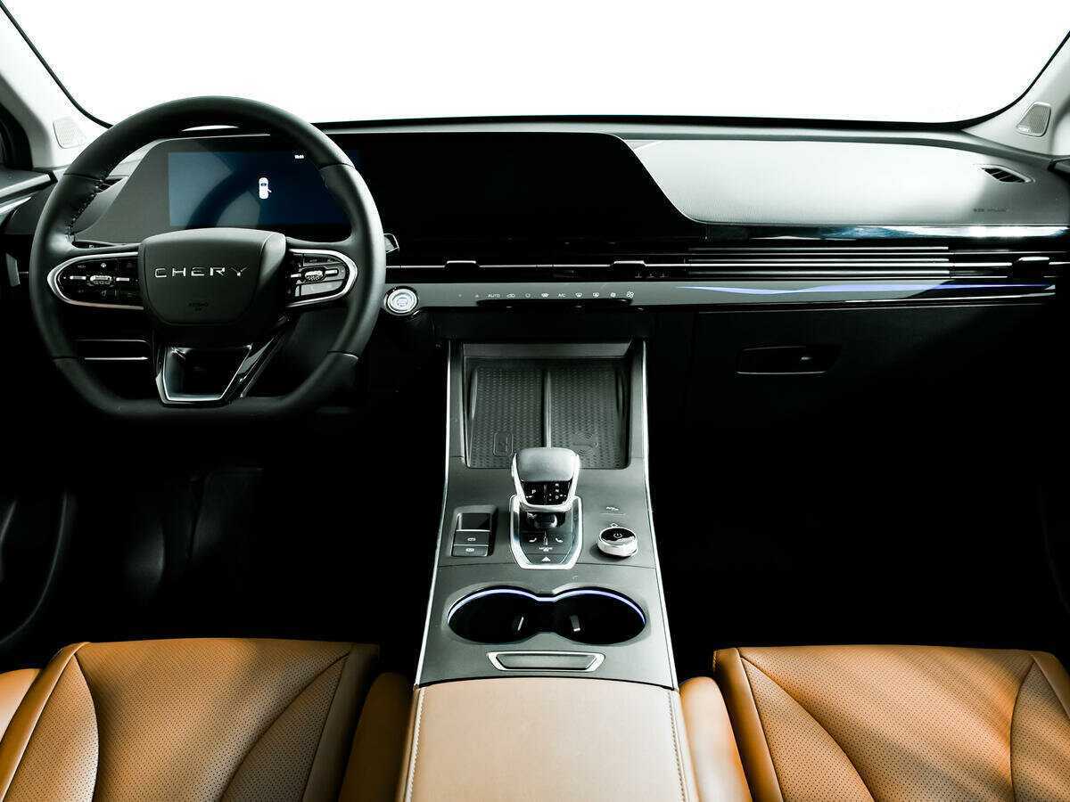 OMODA C5 с пробегом — 2022 год. Фото: #10